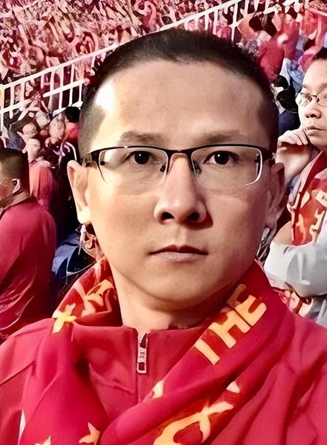 B体育电脑版-“退钱哥”赛前神预言成真：道歉退机票，感谢国足送的生日礼物