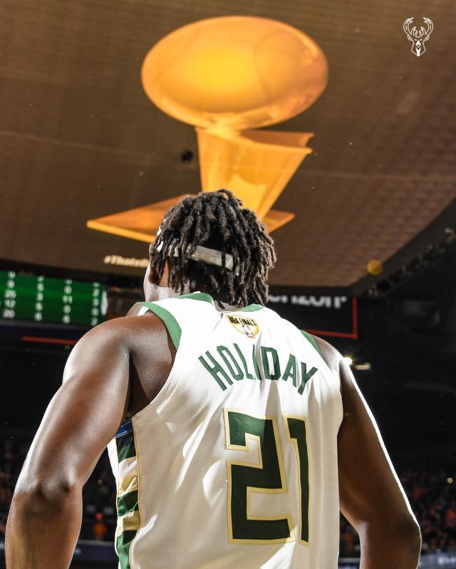 1626586399619007145.jpg E6jRSIrXEAQDFVS.jpg