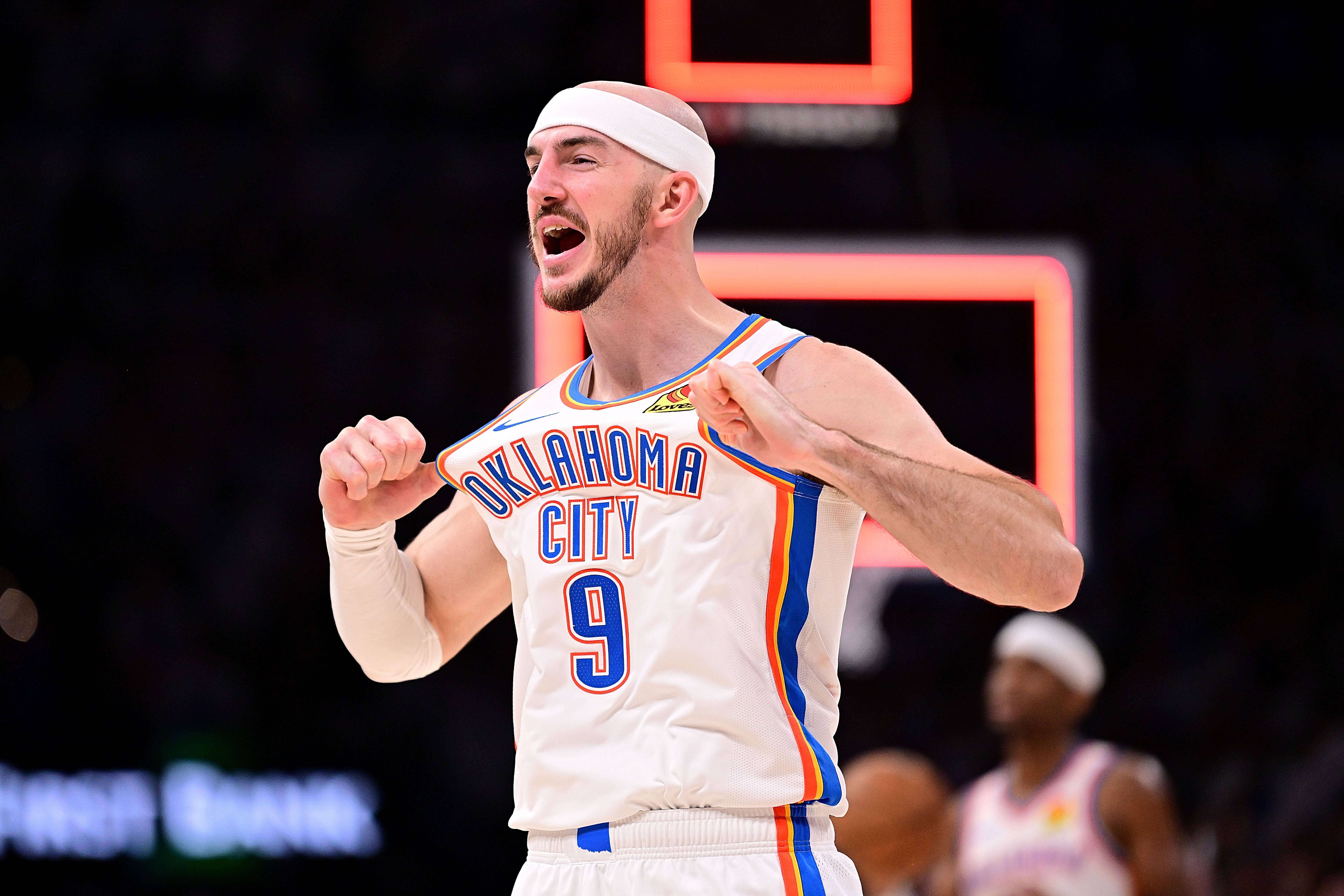 B体育网页版-雷霆缩减开支，卡鲁索或离队，昔日防守悍将或重返紫金军团